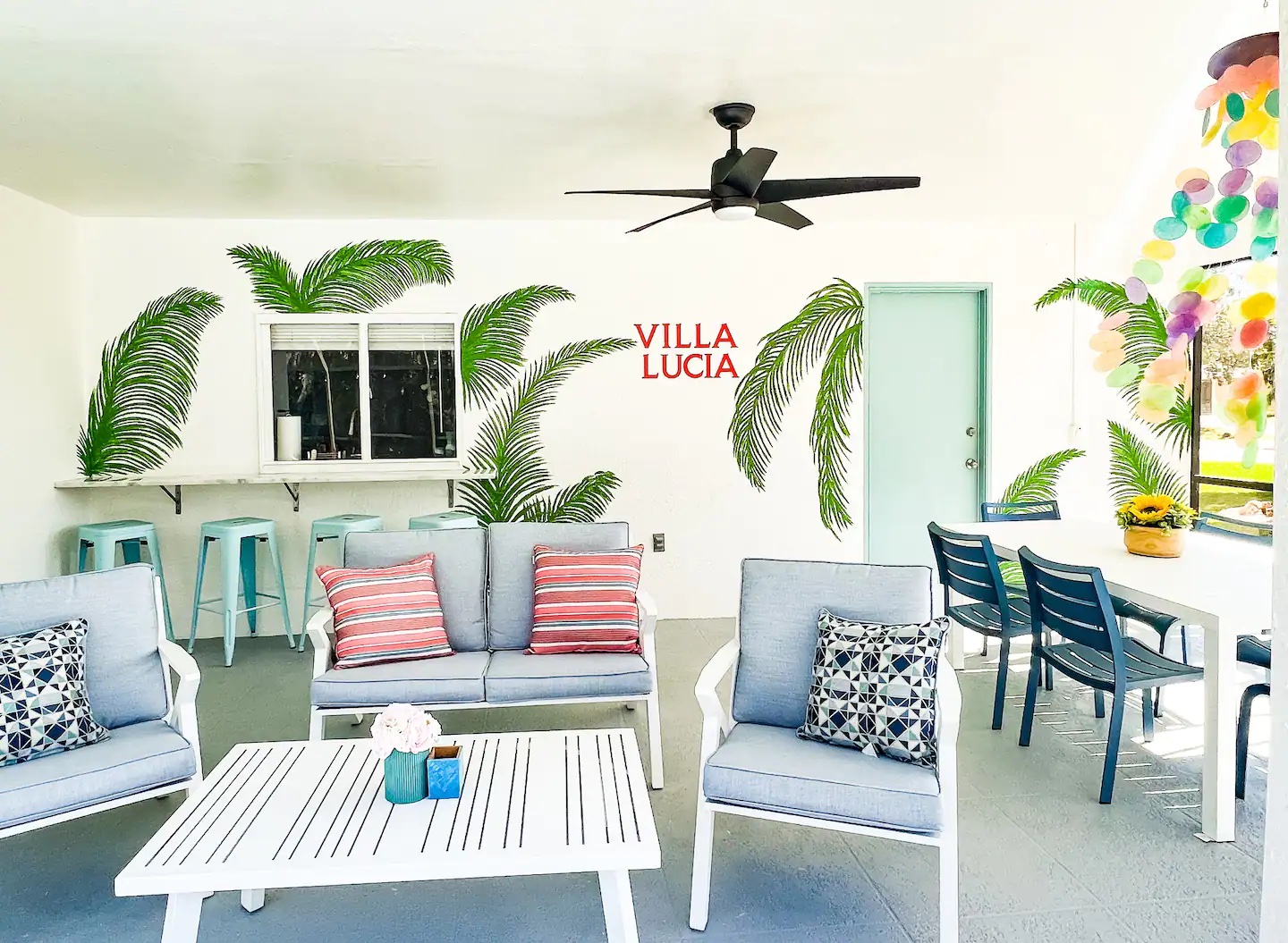 Villa Lucia outdoor area